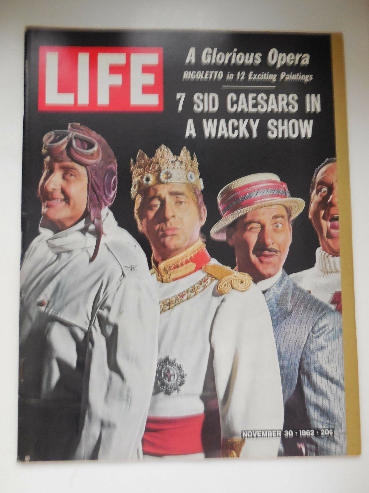 LIFE Magazine -November 30,1962